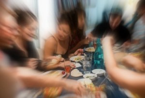 peopleeatingdinner (2)